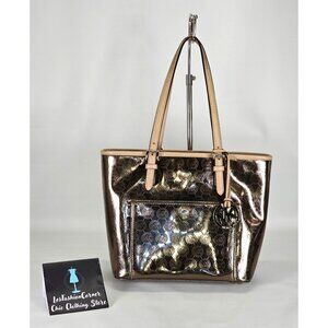 Michael Kors Women's Chrome/Tan Jet Set MK Snap Pocket Tote Size Medium 170